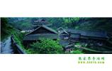 張家界、天子山、寶峰湖/黃龍洞、鳳凰古城、德夯大峽谷 苗族風情五日游