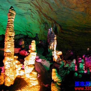 喜樂J線：張家界、鳳凰古城、天子山、猛洞河漂流、芙蓉鎮(zhèn)三晚四日游