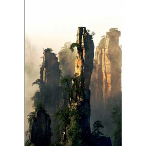 單獨成團C線：鳳凰古城、張家界精華三日游