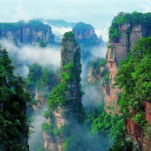 休閑自駕D線：張家界、天門山、天門洞、天子山、寶峰湖或黃龍洞四天三晚游